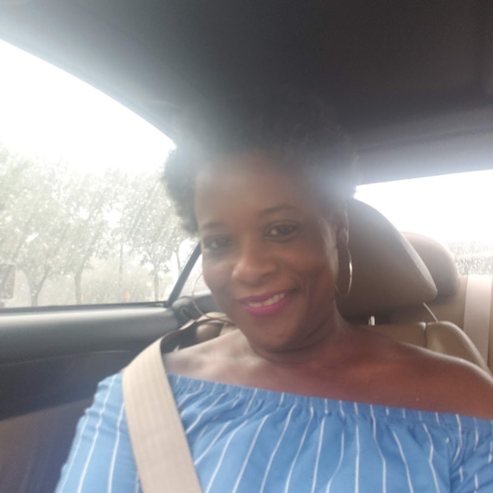 Meet your Posher, Jacqueline